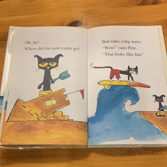 Pete the Cat Pete at the Beach first edition - Picture 4 of 4